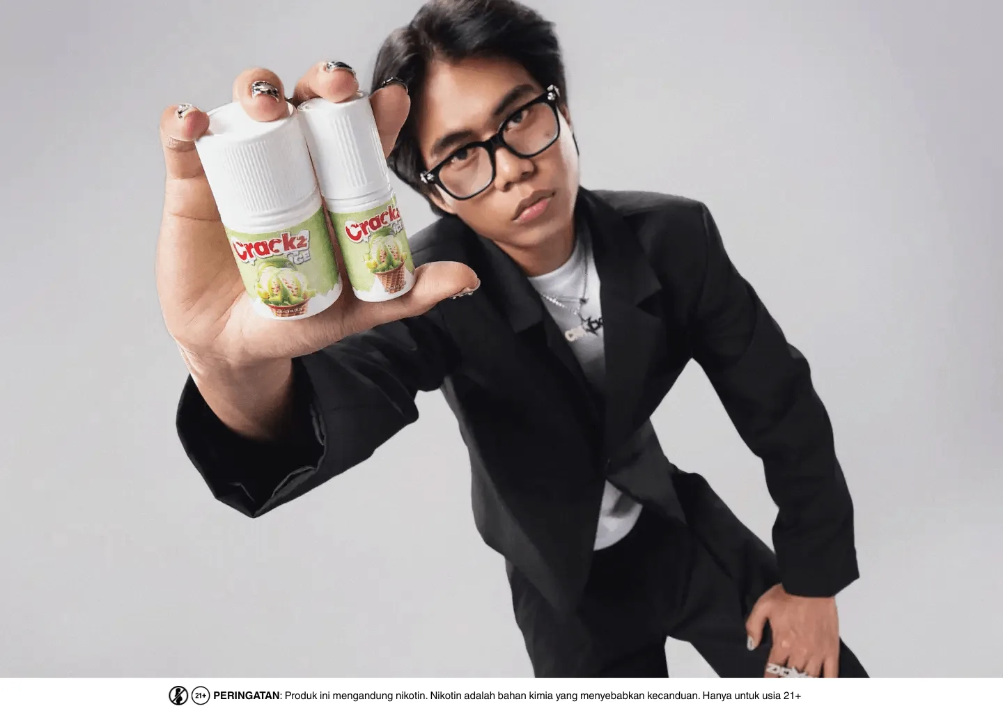 Tenxi Menjadi Brand Ambassador Crackz Ice
